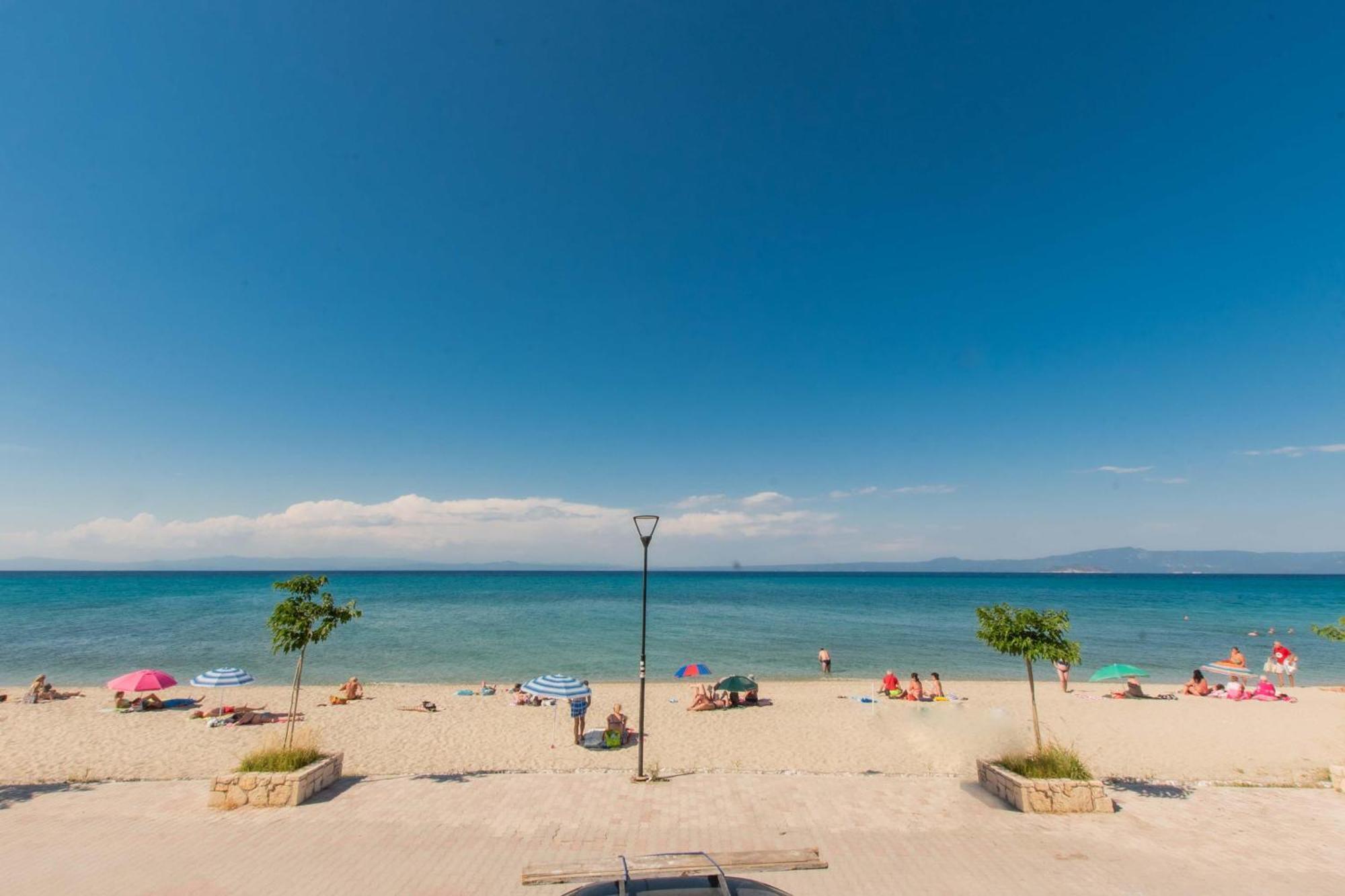 Houseloft Horizon Seafront Pefkochori Villa Exterior photo